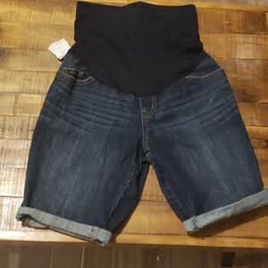 NWT Liz Lange denim maternity shorts XS and Med